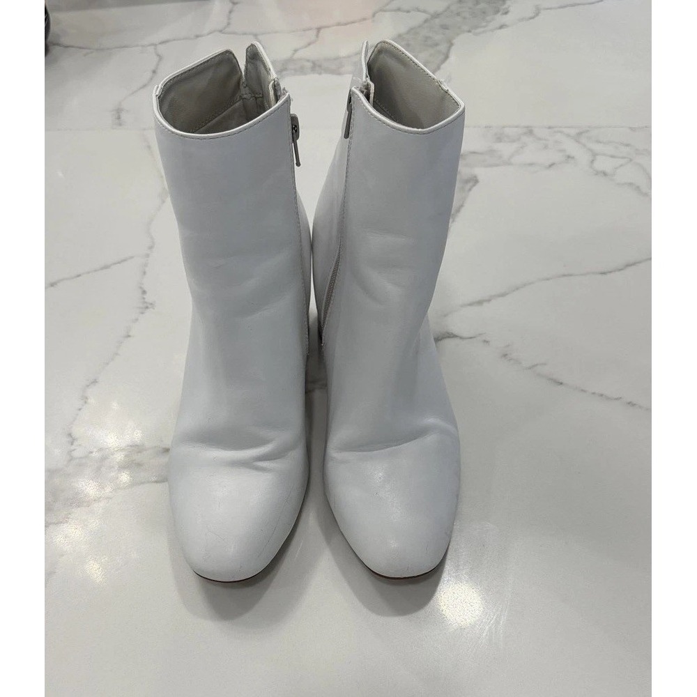 Chinese‎ Laundry Boots Womens Size 9 White Ankle Side Zip Block Heel BBC-001